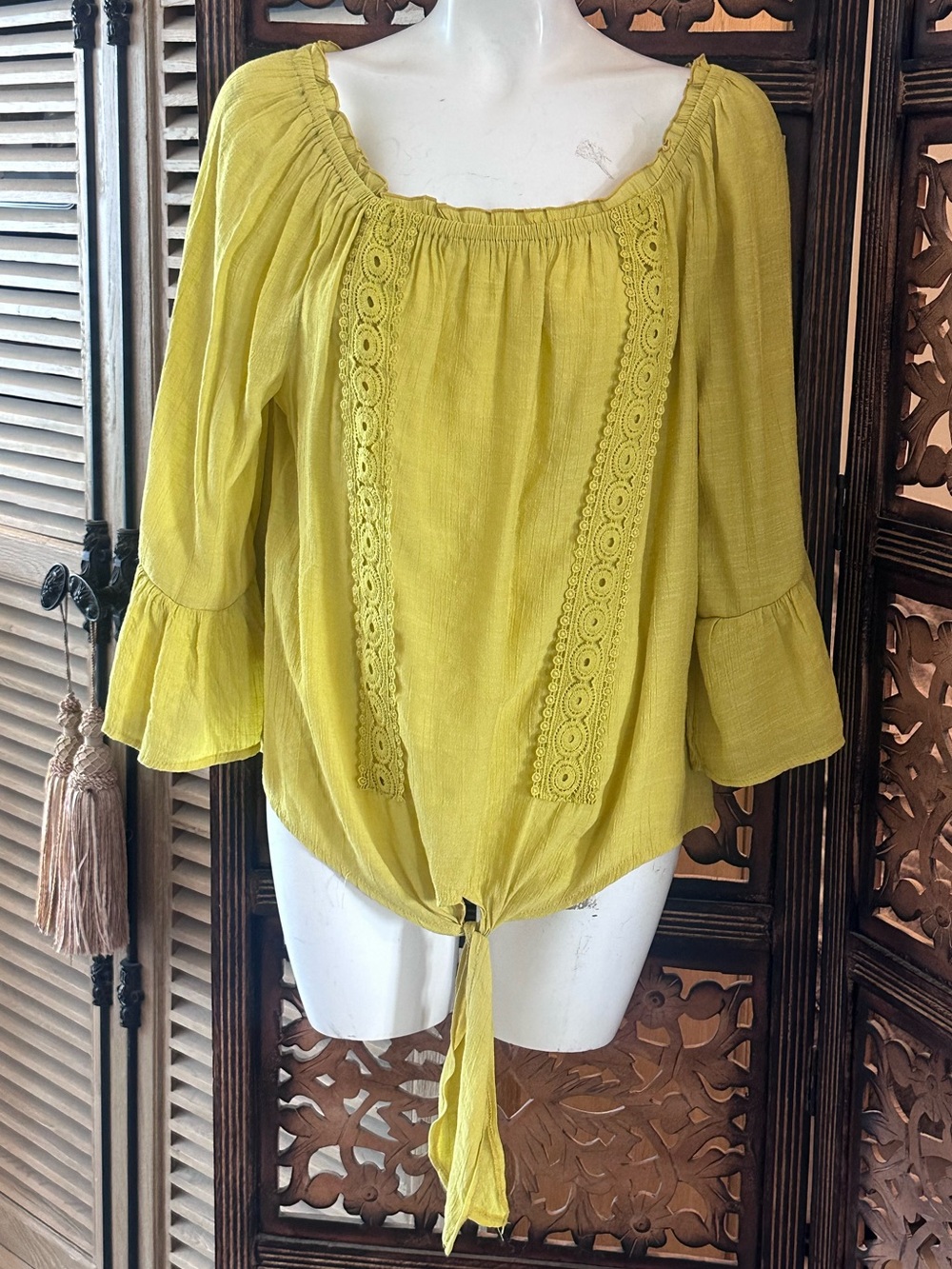 Unique Spectrum Chartreuse Peasant Style Pull On Bell Sleeved Tie Front Shirt.
